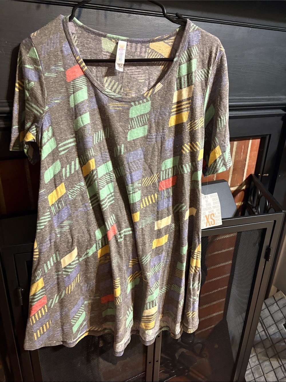 LuLaRoe Short Sleeve Top in Gray with Mint, Yellow & Purple Accents